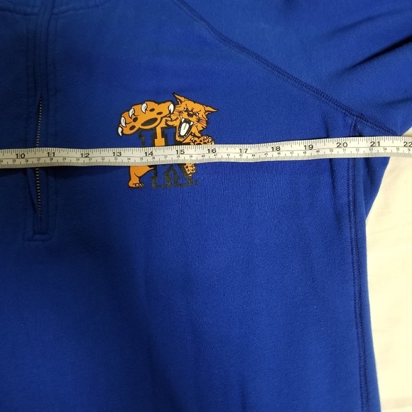 VS Collegiate Quarter Zip Pullover UofK - Picture 7 of 8